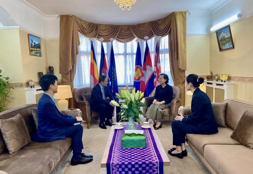 Ambassador Tuot Panha received a courtesy call from His Excellency Do Minh Hung, Ambassador of Viet Nam to the United Kingdom, at the Royal Embassy of Cambodia